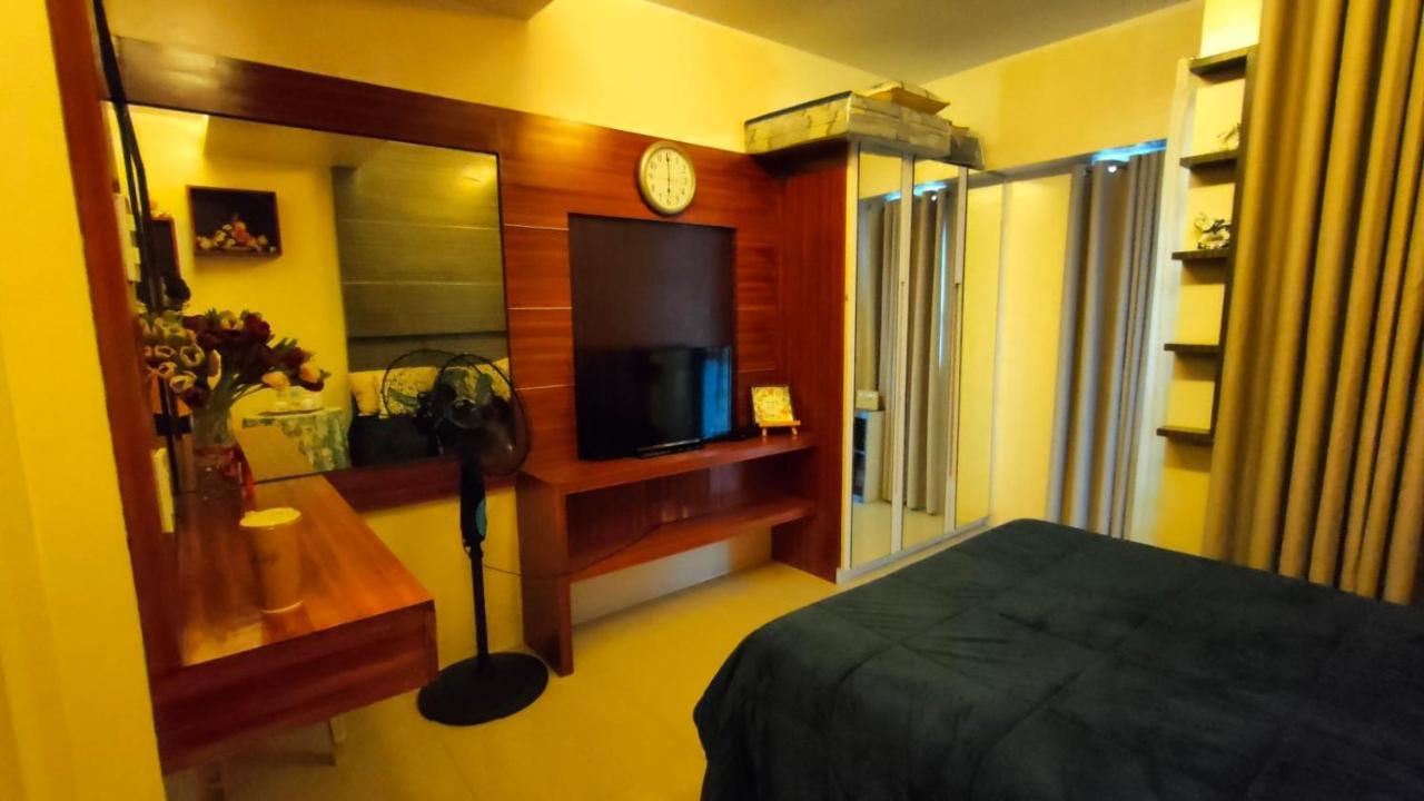 Studio At La Guardia سيبو المظهر الخارجي الصورة
