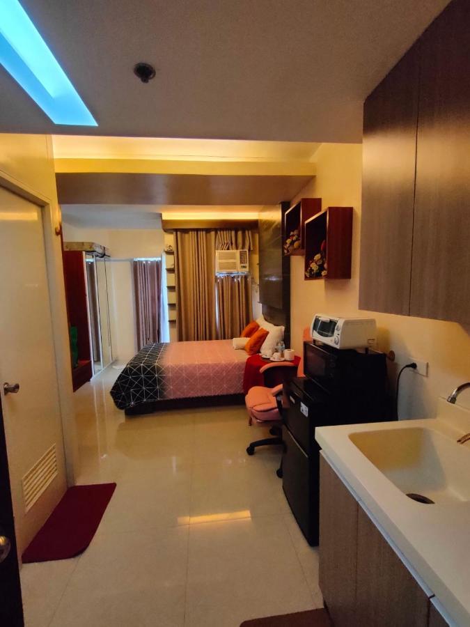 Studio At La Guardia سيبو المظهر الخارجي الصورة